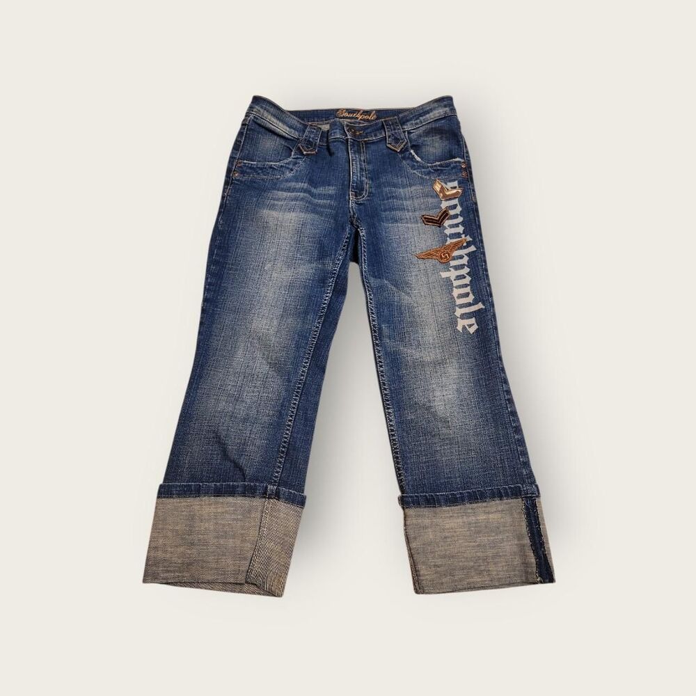Vintage Y2k Southpole denim low rise embroidered graphic cuffed capri jeans